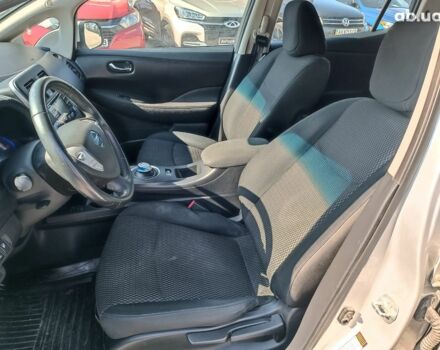Сірий Ніссан Ліф, об'ємом двигуна 0 л та пробігом 77 тис. км за 7540 $, фото 17 на Automoto.ua