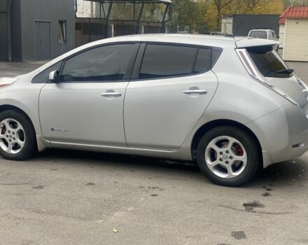 Сірий Ніссан Ліф, об'ємом двигуна 0 л та пробігом 200 тис. км за 6800 $, фото 3 на Automoto.ua