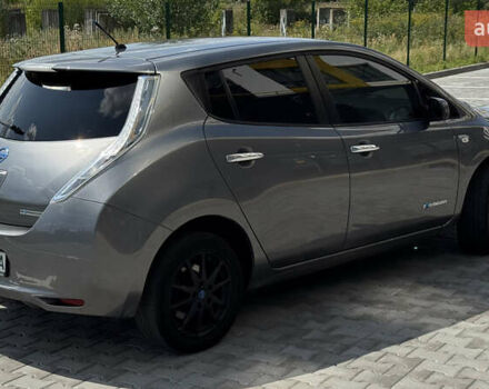 Серый Ниссан Лиф, объемом двигателя 0 л и пробегом 137 тыс. км за 6900 $, фото 4 на Automoto.ua