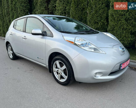 Серый Ниссан Лиф, объемом двигателя 0 л и пробегом 108 тыс. км за 7290 $, фото 9 на Automoto.ua