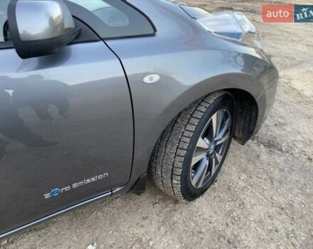 Серый Ниссан Лиф, объемом двигателя 0 л и пробегом 108 тыс. км за 6520 $, фото 12 на Automoto.ua