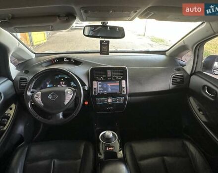 Сірий Ніссан Ліф, об'ємом двигуна 0 л та пробігом 103 тис. км за 7200 $, фото 15 на Automoto.ua