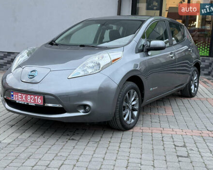 Серый Ниссан Лиф, объемом двигателя 0 л и пробегом 86 тыс. км за 6999 $, фото 1 на Automoto.ua