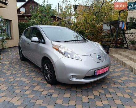 Ниссан Лиф 2014 в Ровно на Automoto.ua Серый Ниссан Лиф, объемом двигателя 0 л и пробегом 118 тыс. км за 5700 $, фото 15 на Automoto.ua