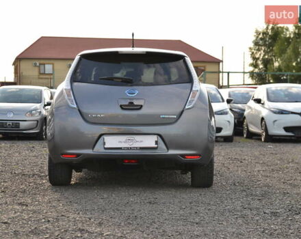 Сірий Ніссан Ліф, об'ємом двигуна 0 л та пробігом 74 тис. км за 6999 $, фото 8 на Automoto.ua