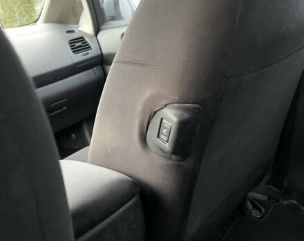 Серый Ниссан Лиф, объемом двигателя 0 л и пробегом 106 тыс. км за 5700 $, фото 15 на Automoto.ua