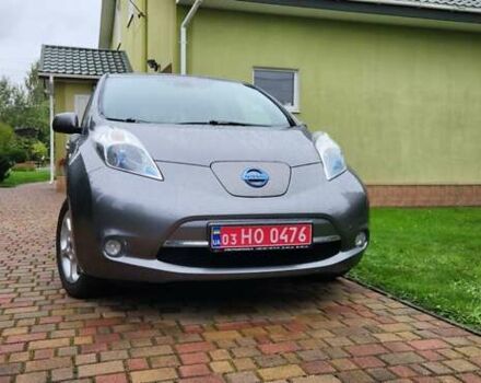 Серый Ниссан Лиф, объемом двигателя 0 л и пробегом 120 тыс. км за 6550 $, фото 6 на Automoto.ua