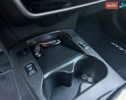 Ниссан Лиф 2014 в Черновцах на Automoto.ua Серый Ниссан Лиф, объемом двигателя 0 л и пробегом 83 тыс. км за 5900 $, фото 30 на Automoto.ua