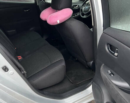 Сірий Ніссан Ліф, об'ємом двигуна 0 л та пробігом 135 тис. км за 6200 $, фото 12 на Automoto.ua