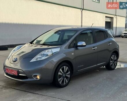 Серый Ниссан Лиф, объемом двигателя 0 л и пробегом 98 тыс. км за 7000 $, фото 6 на Automoto.ua