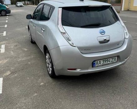 Ниссан Лиф 2014 в Софіївська Борщагівка на Automoto.ua Серый Ниссан Лиф, объемом двигателя 0 л и пробегом 176 тыс. км за 5500 $, фото 4 на Automoto.ua