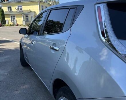 Серый Ниссан Лиф, объемом двигателя 0 л и пробегом 247 тыс. км за 5100 $, фото 7 на Automoto.ua