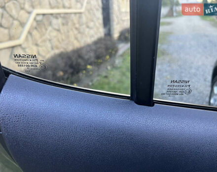 Ниссан Лиф 2014 в Черновцах на Automoto.ua Серый Ниссан Лиф, объемом двигателя 0 л и пробегом 83 тыс. км за 5900 $, фото 33 на Automoto.ua