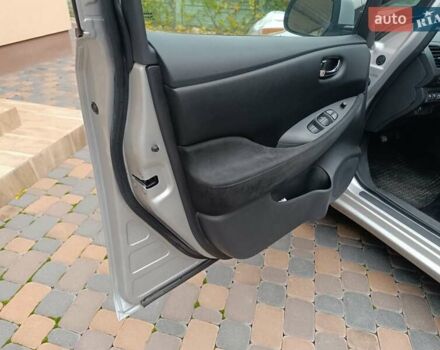 Ниссан Лиф 2014 в Ровно на Automoto.ua Серый Ниссан Лиф, объемом двигателя 0 л и пробегом 118 тыс. км за 5700 $, фото 48 на Automoto.ua