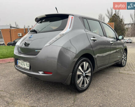Серый Ниссан Лиф, объемом двигателя 0 л и пробегом 130 тыс. км за 5900 $, фото 6 на Automoto.ua