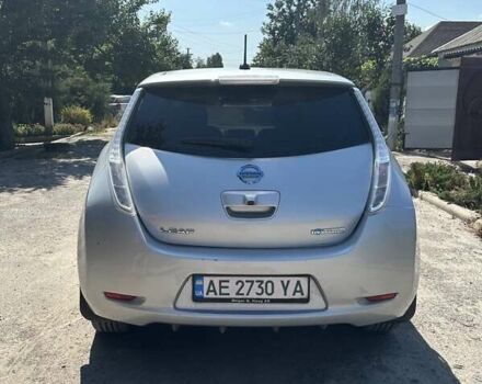 Серый Ниссан Лиф, объемом двигателя 0 л и пробегом 208 тыс. км за 10700 $, фото 6 на Automoto.ua