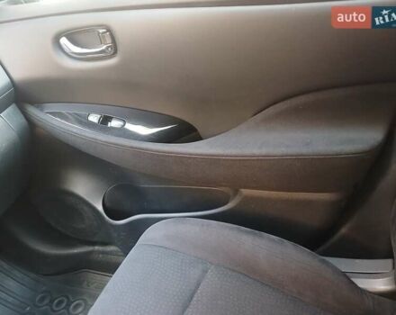 Сірий Ніссан Ліф, об'ємом двигуна 0 л та пробігом 142 тис. км за 7200 $, фото 31 на Automoto.ua