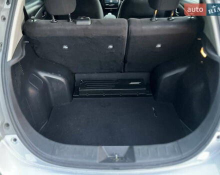 Серый Ниссан Лиф, объемом двигателя 0 л и пробегом 108 тыс. км за 7290 $, фото 24 на Automoto.ua