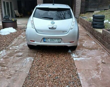 Серый Ниссан Лиф, объемом двигателя 0 л и пробегом 122 тыс. км за 6900 $, фото 8 на Automoto.ua