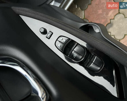 Серый Ниссан Лиф, объемом двигателя 0 л и пробегом 139 тыс. км за 7200 $, фото 30 на Automoto.ua