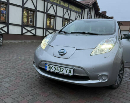 Серый Ниссан Лиф, объемом двигателя 0 л и пробегом 133 тыс. км за 6850 $, фото 19 на Automoto.ua