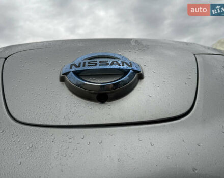 Сірий Ніссан Ліф, об'ємом двигуна 0 л та пробігом 75 тис. км за 7500 $, фото 3 на Automoto.ua
