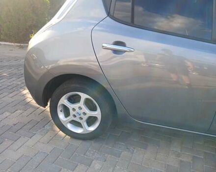 Сірий Ніссан Ліф, об'ємом двигуна 0 л та пробігом 142 тис. км за 7200 $, фото 11 на Automoto.ua