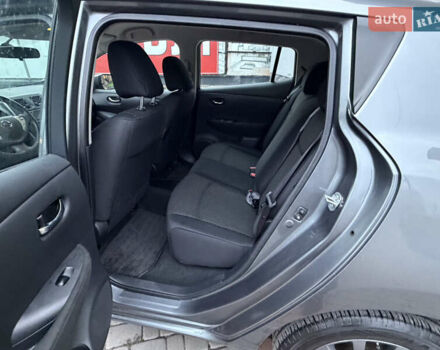 Серый Ниссан Лиф, объемом двигателя 0 л и пробегом 86 тыс. км за 6999 $, фото 28 на Automoto.ua