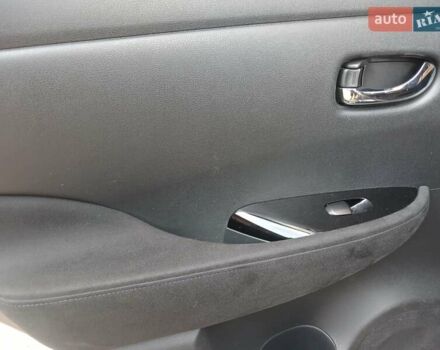 Сірий Ніссан Ліф, об'ємом двигуна 0 л та пробігом 142 тис. км за 7200 $, фото 35 на Automoto.ua