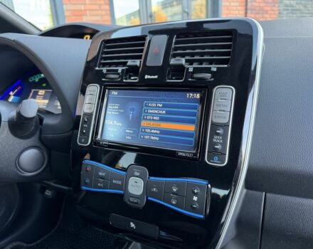 Серый Ниссан Лиф, объемом двигателя 0 л и пробегом 125 тыс. км за 8500 $, фото 4 на Automoto.ua