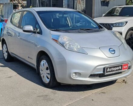Серый Ниссан Лиф, объемом двигателя 0 л и пробегом 77 тыс. км за 6790 $, фото 2 на Automoto.ua