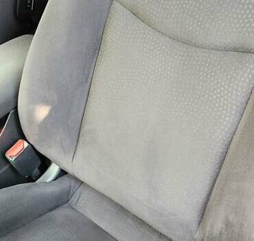 Серый Ниссан Лиф, объемом двигателя 0 л и пробегом 120 тыс. км за 6550 $, фото 31 на Automoto.ua