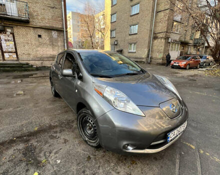 Серый Ниссан Лиф, объемом двигателя 0 л и пробегом 85 тыс. км за 7000 $, фото 2 на Automoto.ua