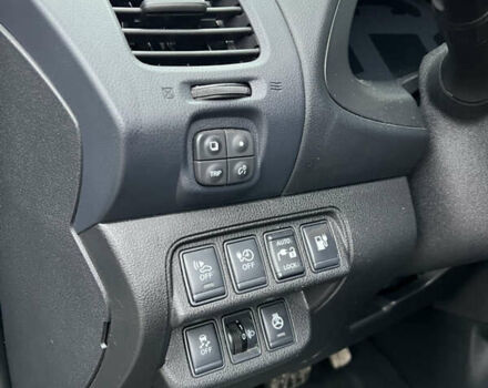 Серый Ниссан Лиф, объемом двигателя 0 л и пробегом 139 тыс. км за 7200 $, фото 25 на Automoto.ua