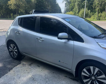 Сірий Ніссан Ліф, об'ємом двигуна 0 л та пробігом 61 тис. км за 7500 $, фото 2 на Automoto.ua