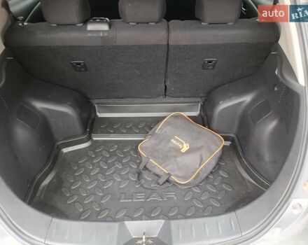 Серый Ниссан Лиф, объемом двигателя 0 л и пробегом 171 тыс. км за 6900 $, фото 11 на Automoto.ua