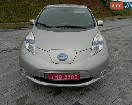 Серый Ниссан Лиф, объемом двигателя 0 л и пробегом 132 тыс. км за 5950 $, фото 12 на Automoto.ua