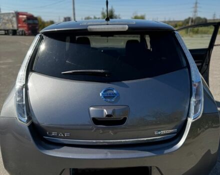 Серый Ниссан Лиф, объемом двигателя 0 л и пробегом 92 тыс. км за 6700 $, фото 5 на Automoto.ua