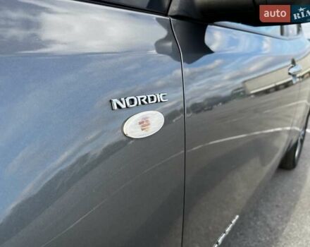 Серый Ниссан Лиф, объемом двигателя 0 л и пробегом 124 тыс. км за 7777 $, фото 2 на Automoto.ua