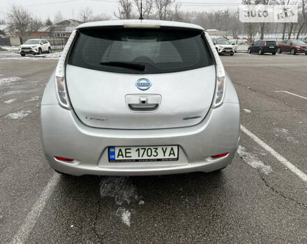 Сірий Ніссан Ліф, об'ємом двигуна 0 л та пробігом 135 тис. км за 6200 $, фото 5 на Automoto.ua