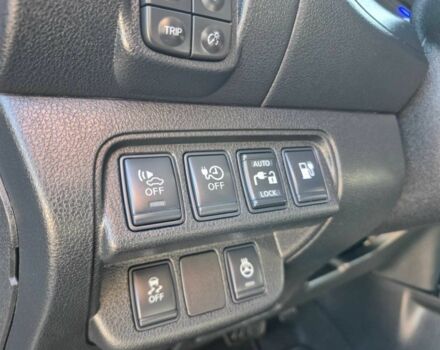 Серый Ниссан Лиф, объемом двигателя 0 л и пробегом 150 тыс. км за 2015 $, фото 13 на Automoto.ua