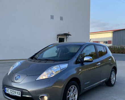 Серый Ниссан Лиф, объемом двигателя 0 л и пробегом 135 тыс. км за 6800 $, фото 4 на Automoto.ua