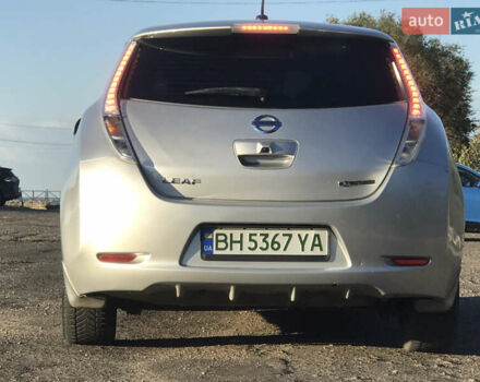 Сірий Ніссан Ліф, об'ємом двигуна 0 л та пробігом 164 тис. км за 6300 $, фото 5 на Automoto.ua