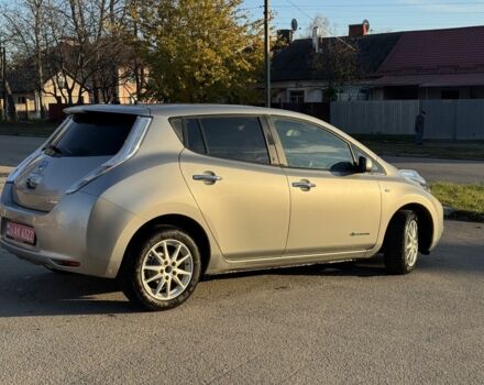 Сірий Ніссан Ліф, об'ємом двигуна 0 л та пробігом 113 тис. км за 6500 $, фото 3 на Automoto.ua