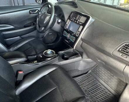 Сірий Ніссан Ліф, об'ємом двигуна 0 л та пробігом 103 тис. км за 7200 $, фото 11 на Automoto.ua