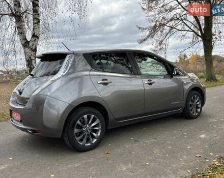 Сірий Ніссан Ліф, об'ємом двигуна 0 л та пробігом 138 тис. км за 5950 $, фото 5 на Automoto.ua