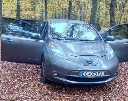 Серый Ниссан Лиф, объемом двигателя 0 л и пробегом 157 тыс. км за 7850 $, фото 6 на Automoto.ua