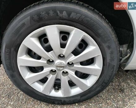 Серый Ниссан Лиф, объемом двигателя 0 л и пробегом 46 тыс. км за 7500 $, фото 13 на Automoto.ua