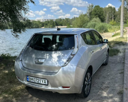 Сірий Ніссан Ліф, об'ємом двигуна 0 л та пробігом 176 тис. км за 5999 $, фото 2 на Automoto.ua