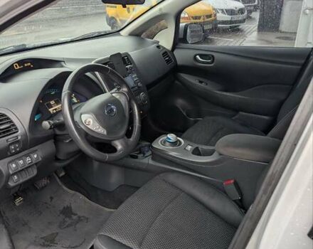Сірий Ніссан Ліф, об'ємом двигуна 0 л та пробігом 91 тис. км за 6500 $, фото 8 на Automoto.ua